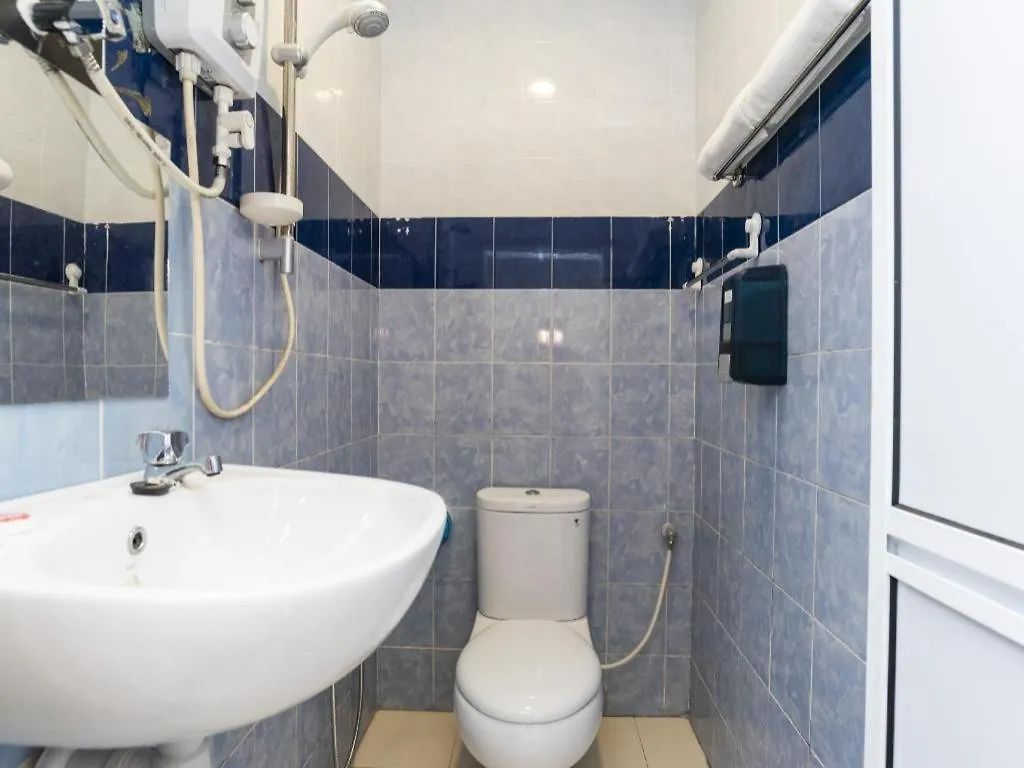 Oyo 44108 Good 2 Stay Hotel Malacca