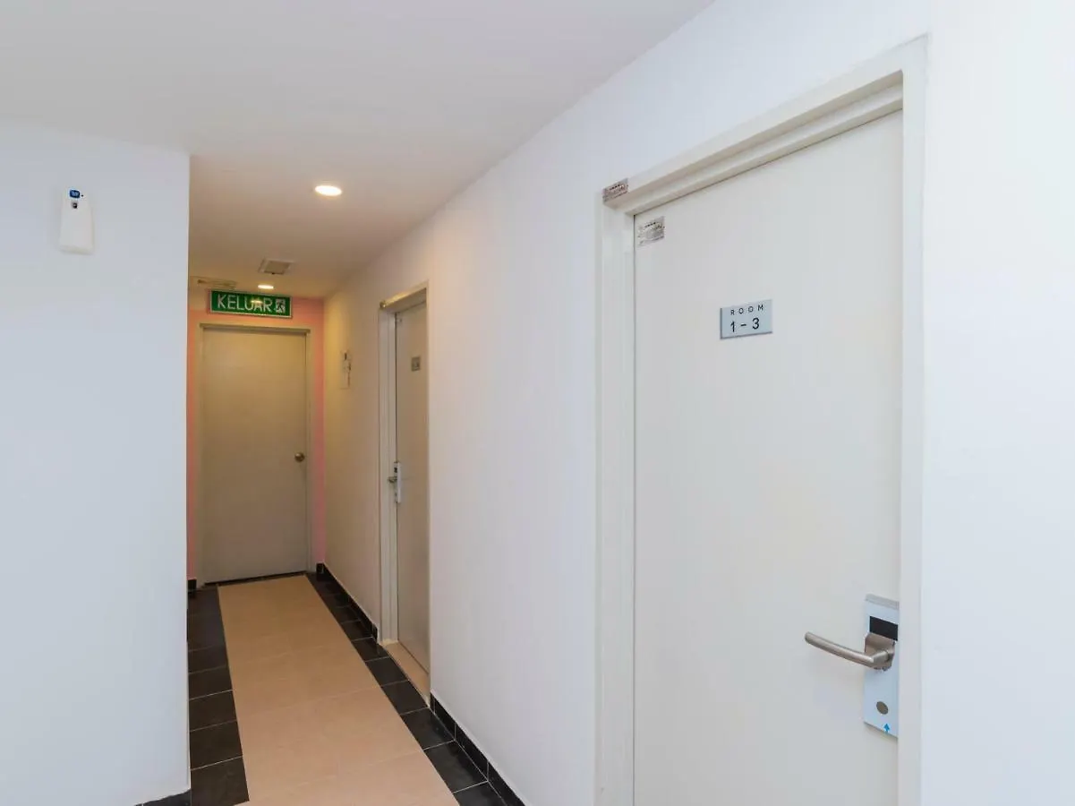 Oyo 44108 Good 2 Stay Hotel Malacca Malaysia