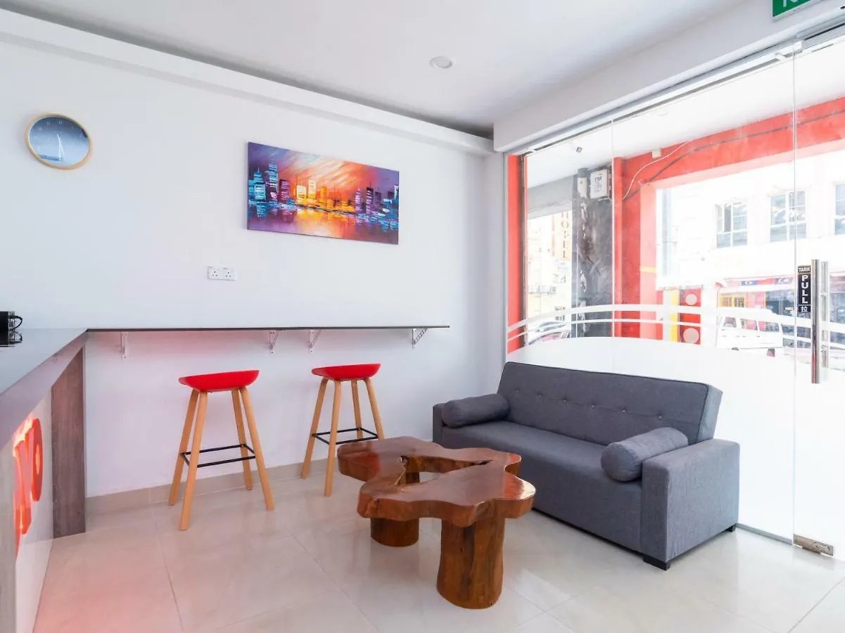 Oyo 44108 Good 2 Stay Hotel Malacca 2*,